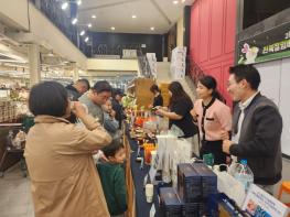 충남 우수 가공상품, 파머스마켓에서 소비자와 만난다 기사 이미지
