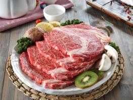 세계 정상의 선택,‘경주천년한우’…APEC 만찬서 국제적 위상 높였다 기사 이미지